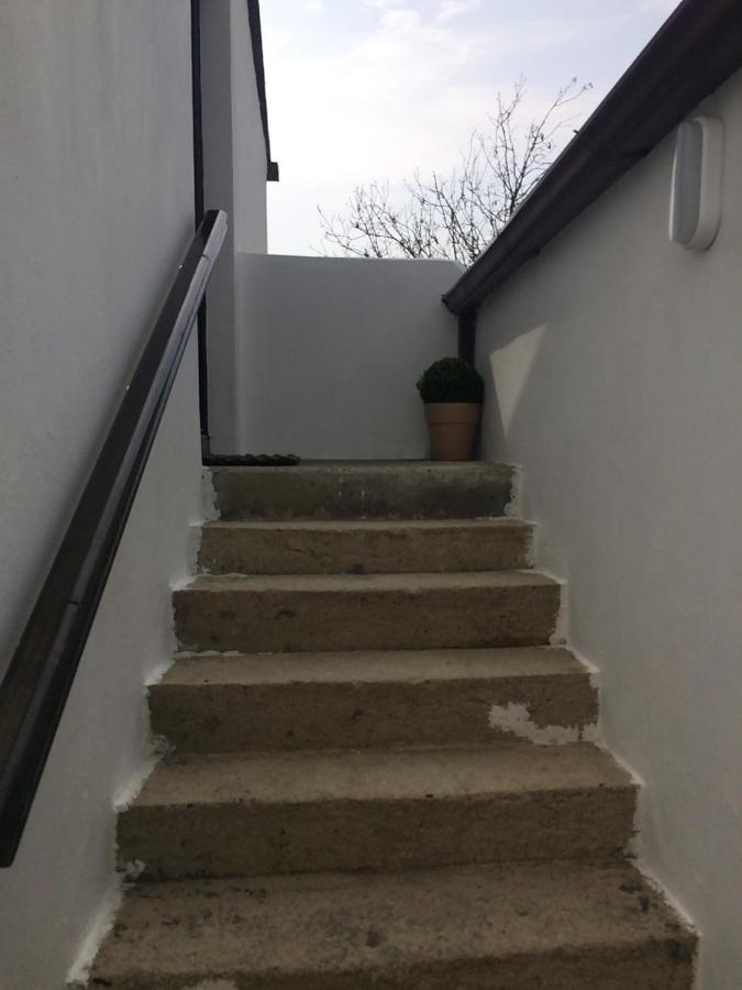 Cosy Stylish 1-bed In South Armagh *